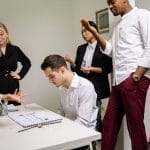 20 exemples de conflits en entreprise et leurs solutions